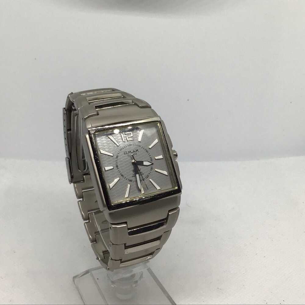 OMAX Crystal Quartz Men's Watch DBA193 Square Gray Dial Silver-Tone - Picture 11 of 15